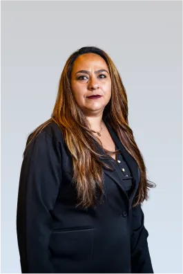 Dra Thais Fregolente